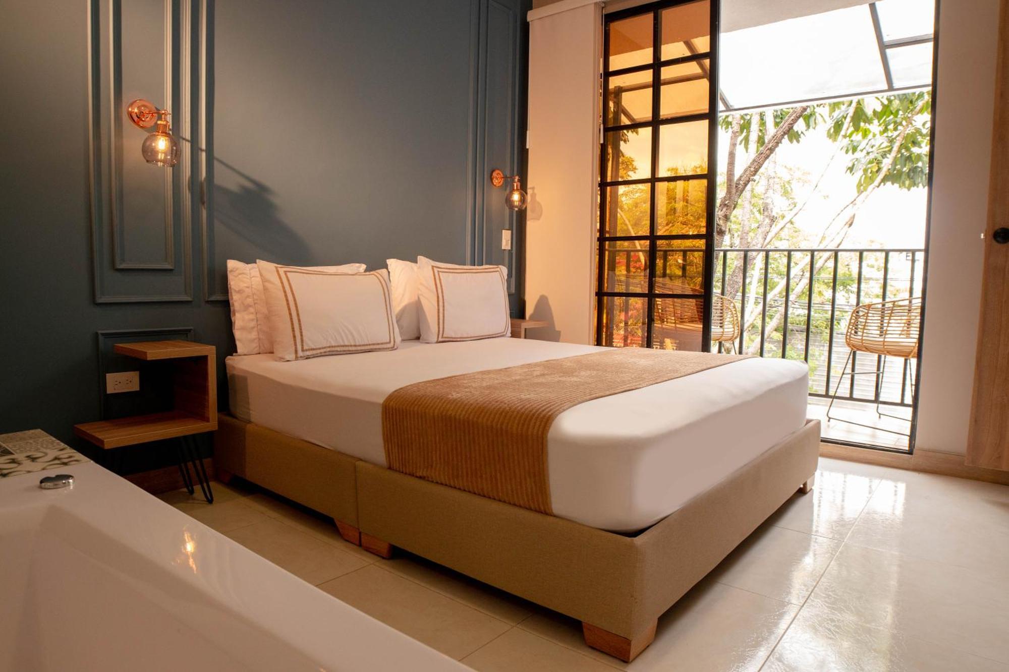La Casona Hotel Boutique Medellín Dış mekan fotoğraf